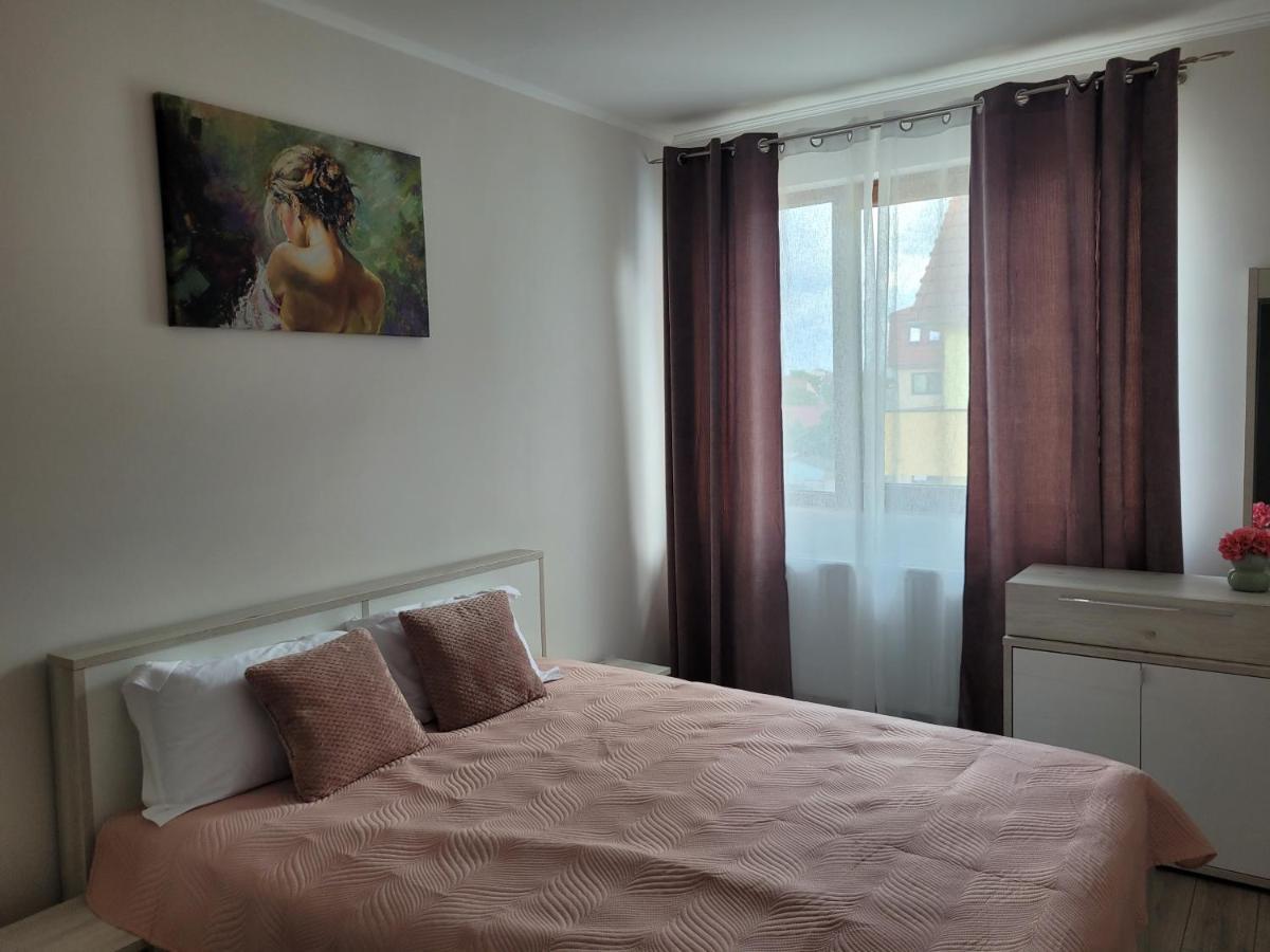 Amparo Apartment Satu Mare Exterior photo